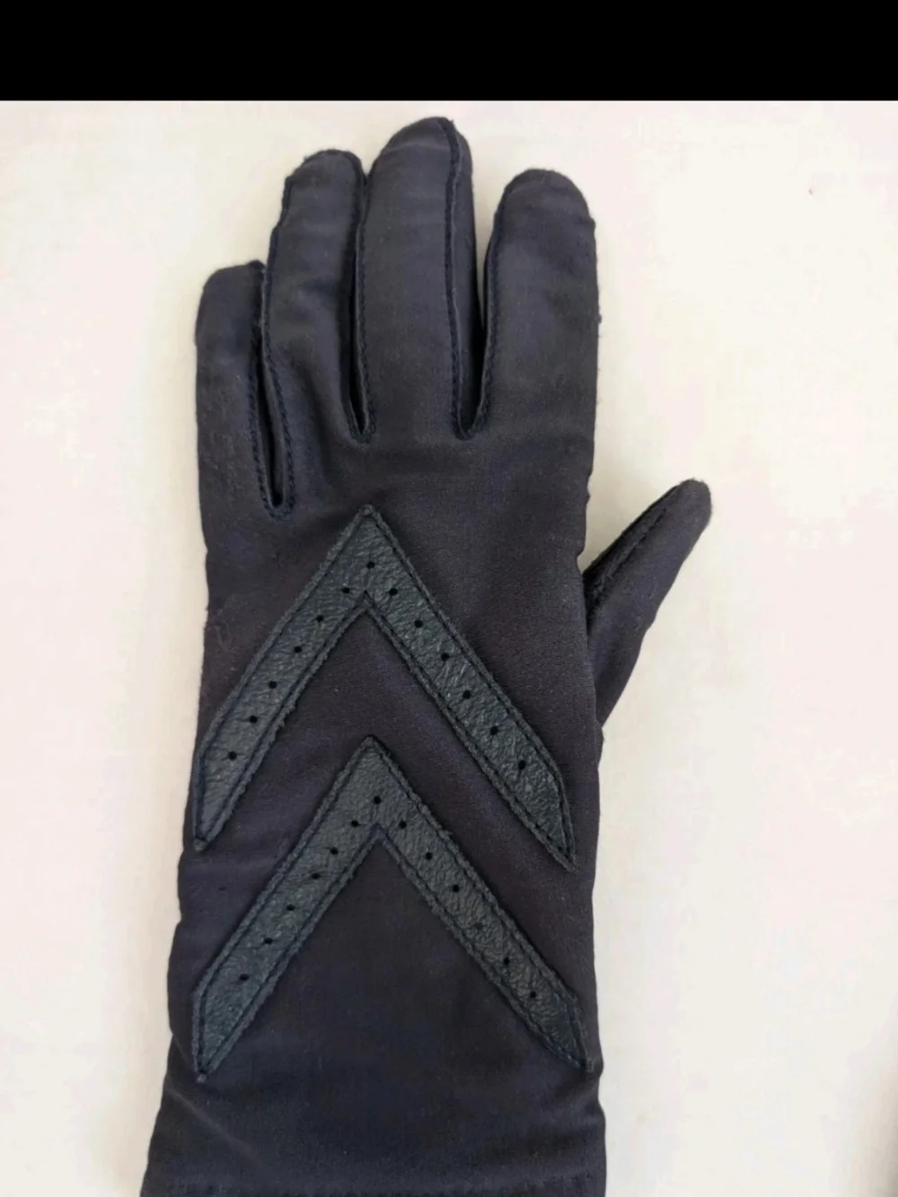 Vintage Isotoner by Aris Women’s Navy Blue Warm-Ups Gloves Fleece Lined One Size